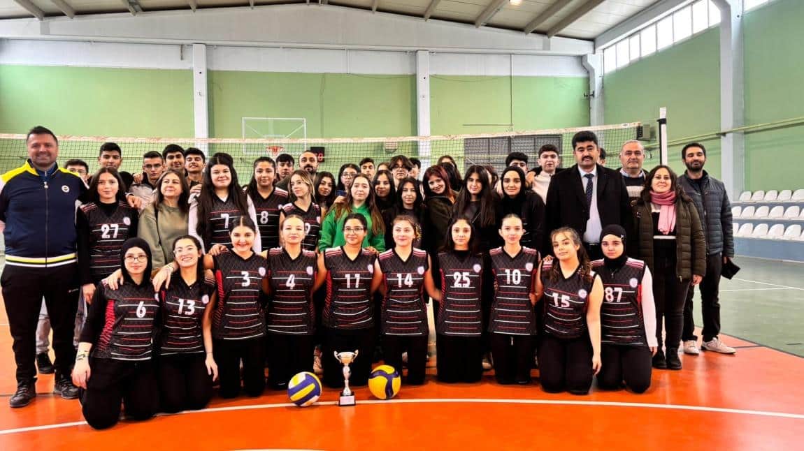 Okulumuz Voleybol Kız Takımı Beylikova İlçe Birincisi